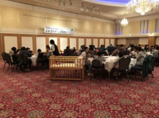 ★いちご狩りツアー昼食～磯山いちご園★